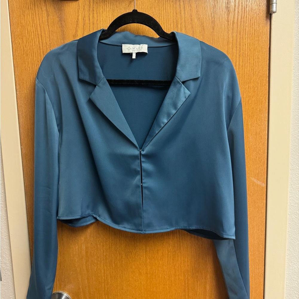 Silk Elegant Blue Women's Cropped Top